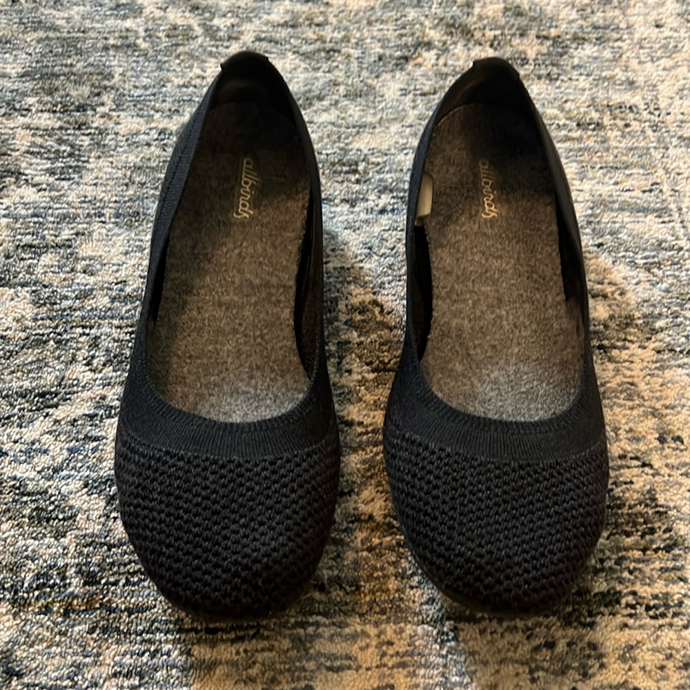 Allbirds Tree Breezers - black - size 10 - used but good condition
